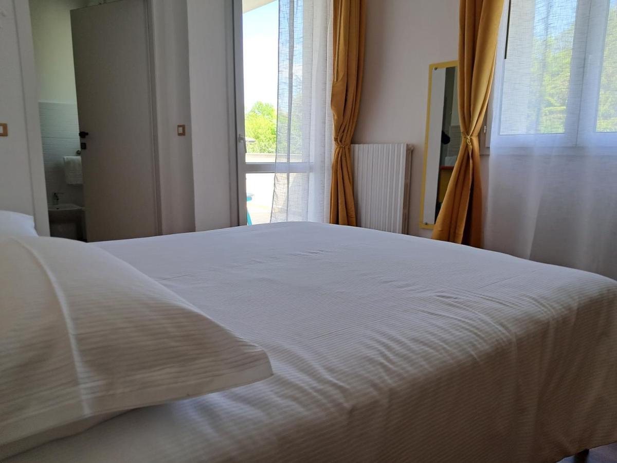 Terrazzaponente Bed and Breakfast Monte San Pietro Exteriör bild